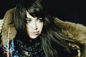 Aura Dione - PHOTO CREDIT (c) Universal Music