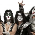 KISS KISS