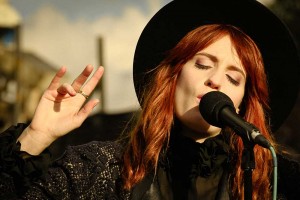 Florence + The Machine - Tape TV Dachkonzert