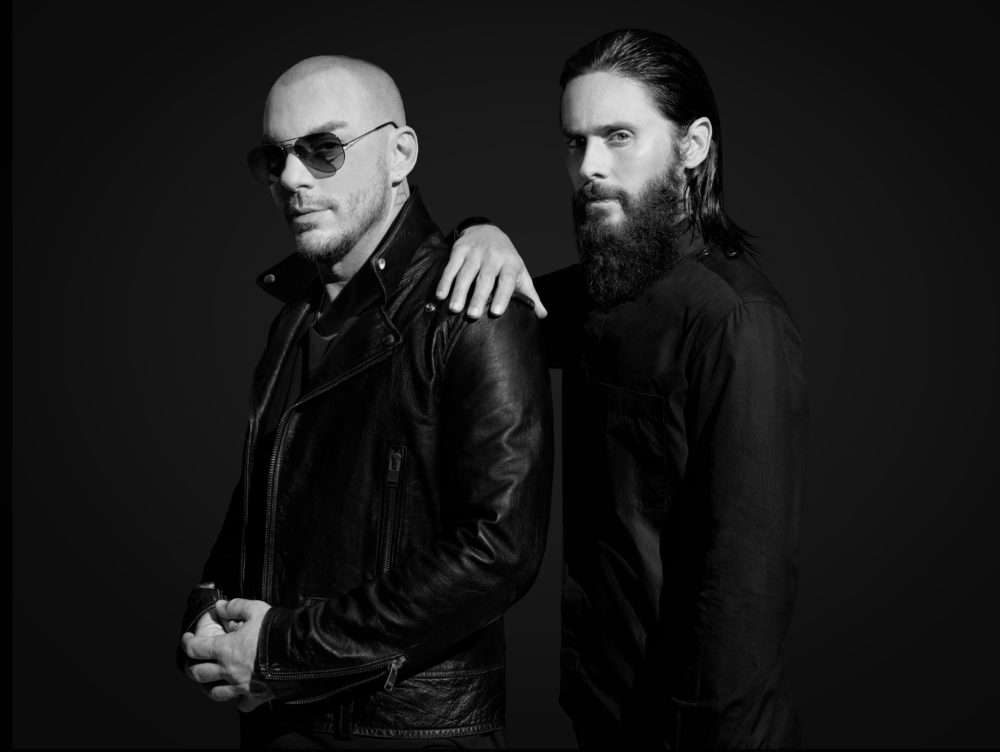 Thirty Seconds To Mars überraschen Freiburger Fan mit Hausbesuch